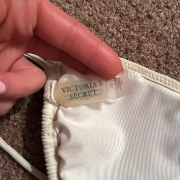 Victorias secret bikini top - Picture 4 of 4